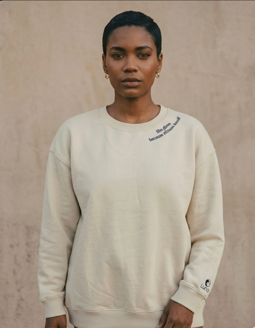 Women Crewneck - She glows because she chose herself (Pre-order)